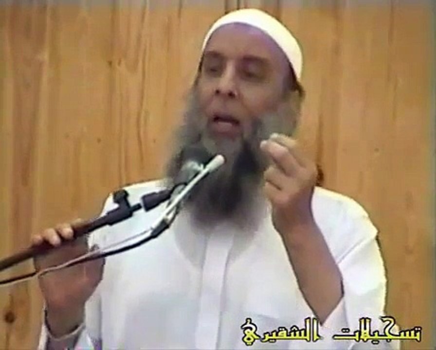 الحويني يوضح كيفية رضاع الكبير: الرضاعة هي مص الثدي