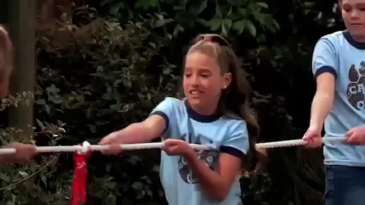 MACKENZIE ZIEGLER EN NICKY,RICKY,DICKY Y DAWN♥.