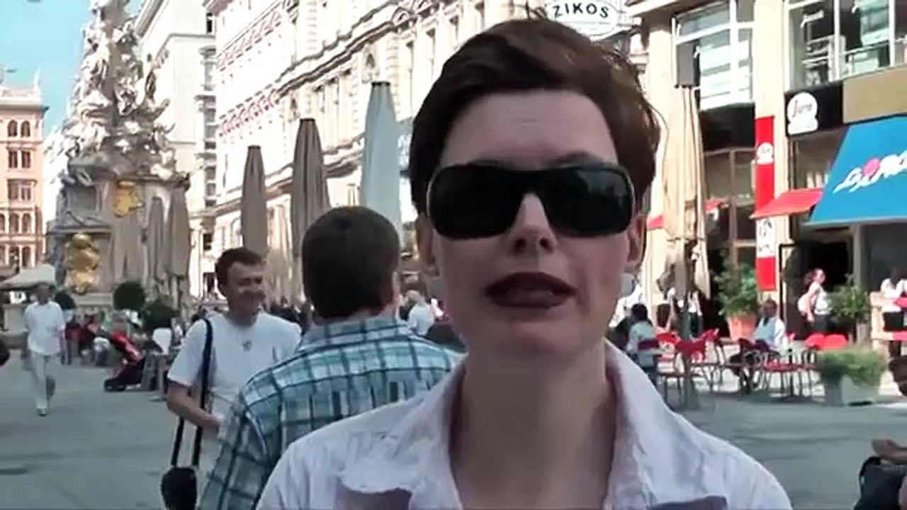 Must See!!! Swine flu, WHO, UN, Baxter - Jane Burgermeister 20/9/2009