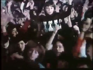 Sonia Feier Bloj şi Magda Puskas - La o cană cu vin [ExtremlymTorrents]