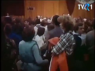 Ion Zubaşcu - Te salut, generaţie în blugi (Cenaclul Flacără) [ExtremlymTorrents]