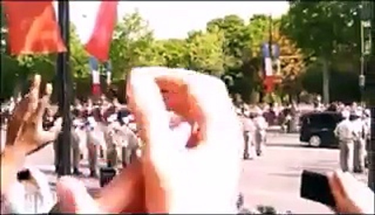 Hollande hué