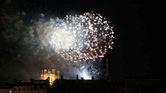 Final du Feu d'artifices de Lyon (14 juillet 2015)