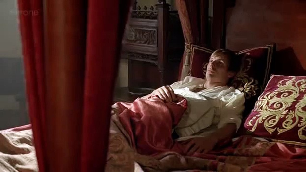 Merlin - Arthur and Gwen Kiss 4x05