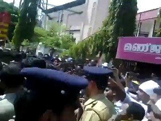 Ranjini Haridas nte "theri vili" keetitundo..?