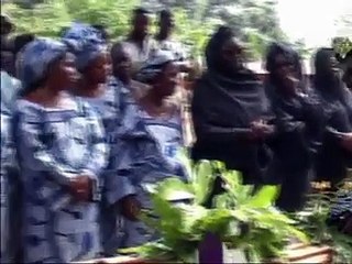 BENIN - SEMAKO & Pipi - Les obseques et la Beninoiserie (2)