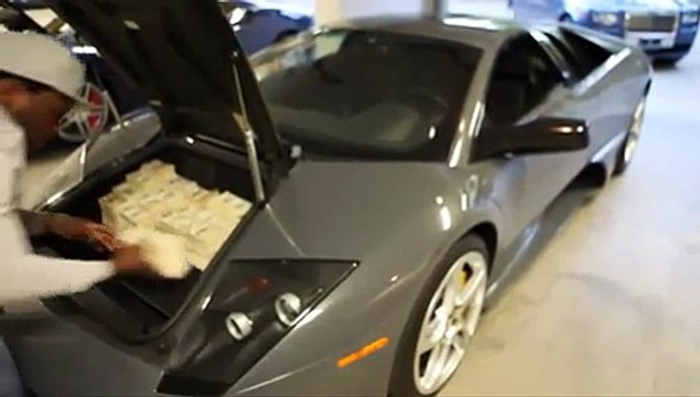 Le rappeur 50 Cent rentre 2 Millions de dollars dans sa Lamborghini