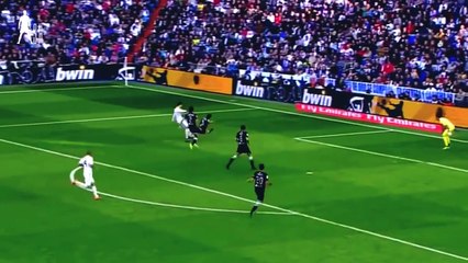 Cristiano Ronaldo ● Crazy Dribbling Skills ● 2014