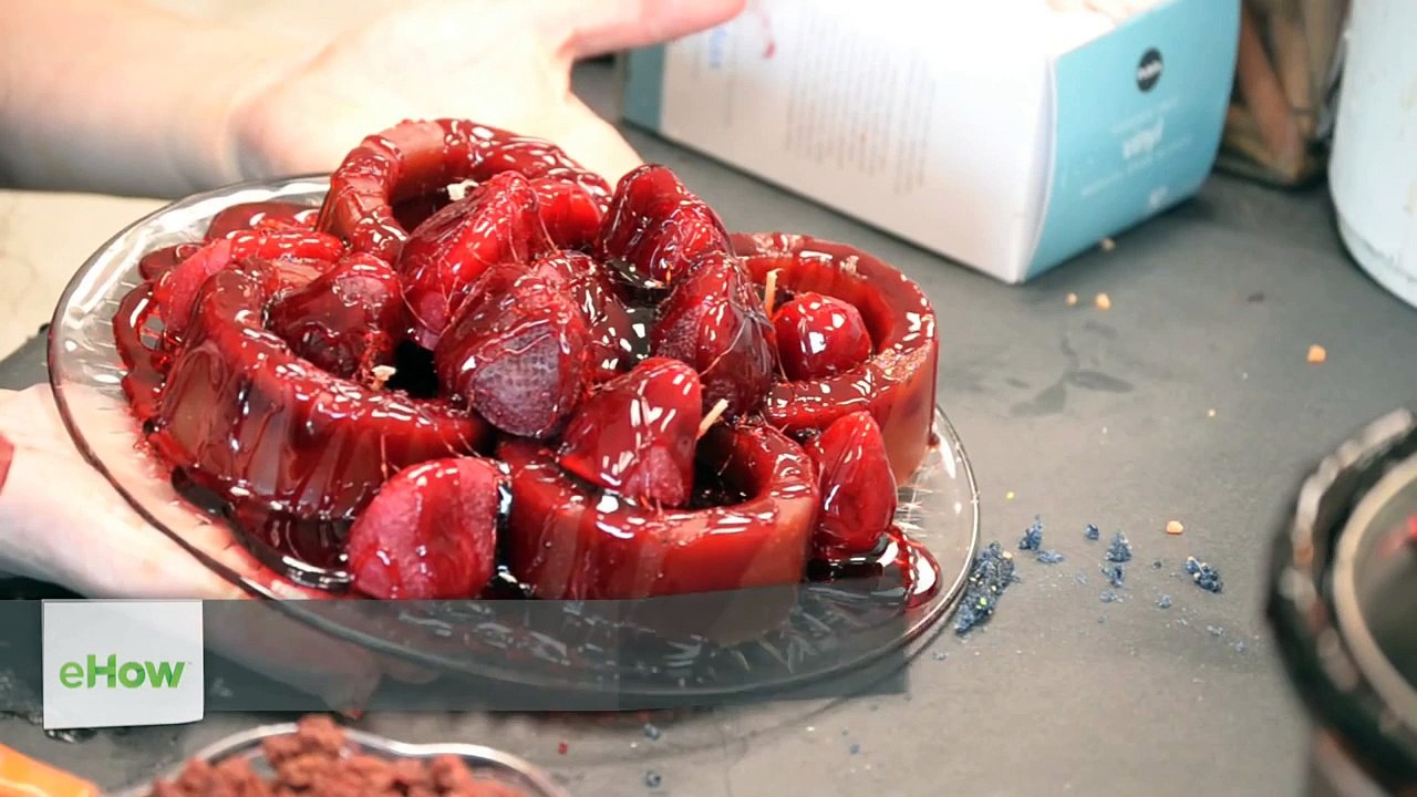 How to Make Realistic, Food-Scented Candles : Candle Making