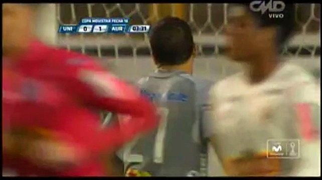 Universitario de Deportes: Hernán Rengifo marcó tras blooper de José Carvallo