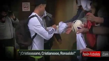 Cristiano Ronaldo hace LLorar a un Niño de Felicidad al darle su Autografo en Australia