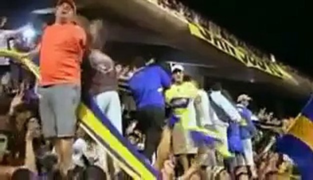 ULTRAS BOCA JUNIORS CORO A MARADONA