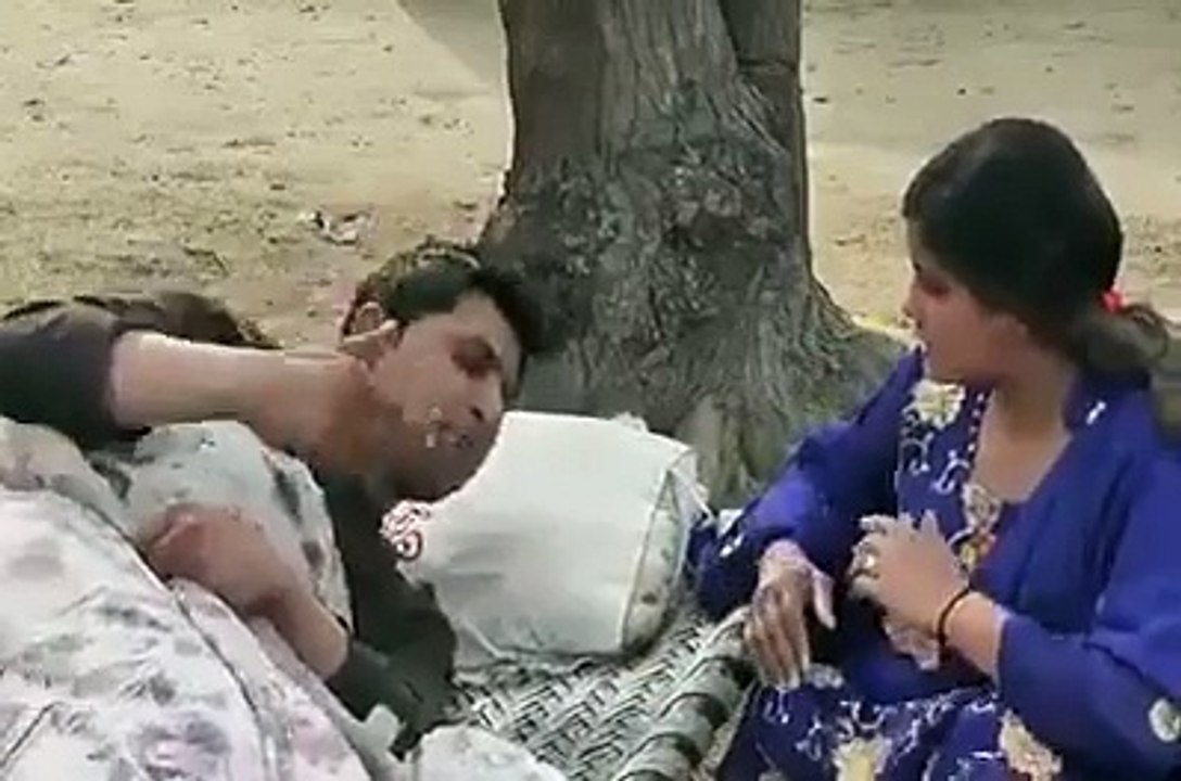 How A Man Reacts .... Hahahahah