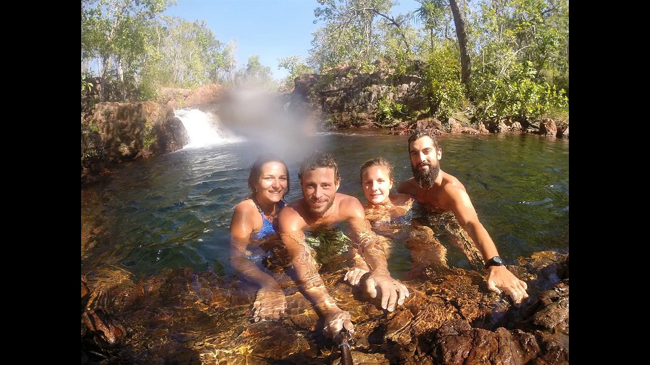 Mélo & jérémie - Vidéo 9 - Farmwork dans les vignes près d'Alice Springs
