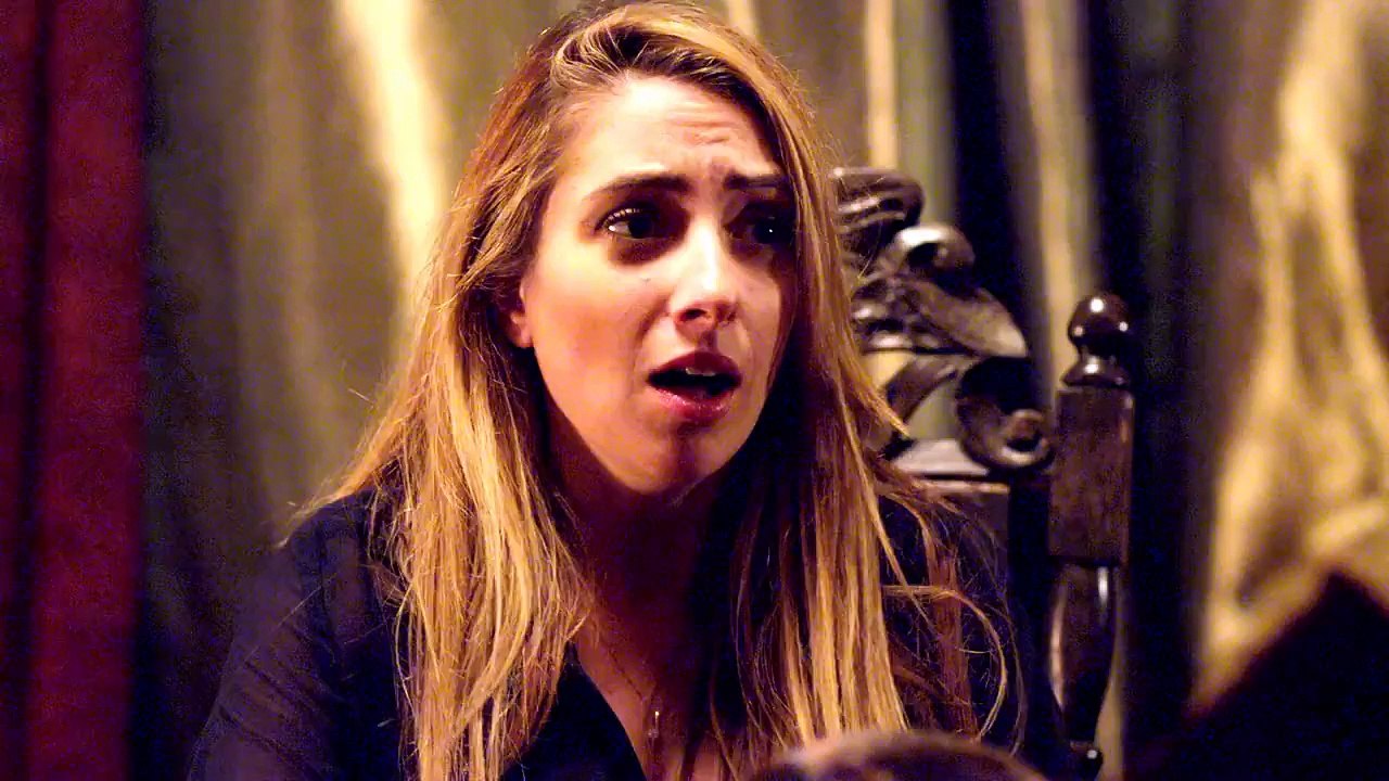 WHY GIRLS ARE CRAZY - Nikki Limo, Lauren Francesca, Julia Price, Taryn Southern