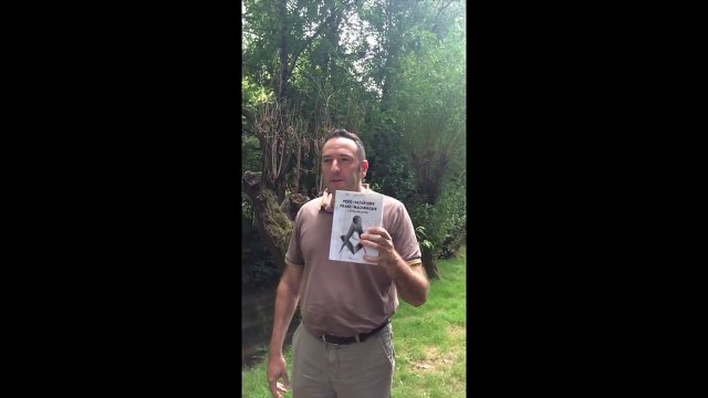 Pédo-satanisme et Franc-maçonnerie- l'autel des élites