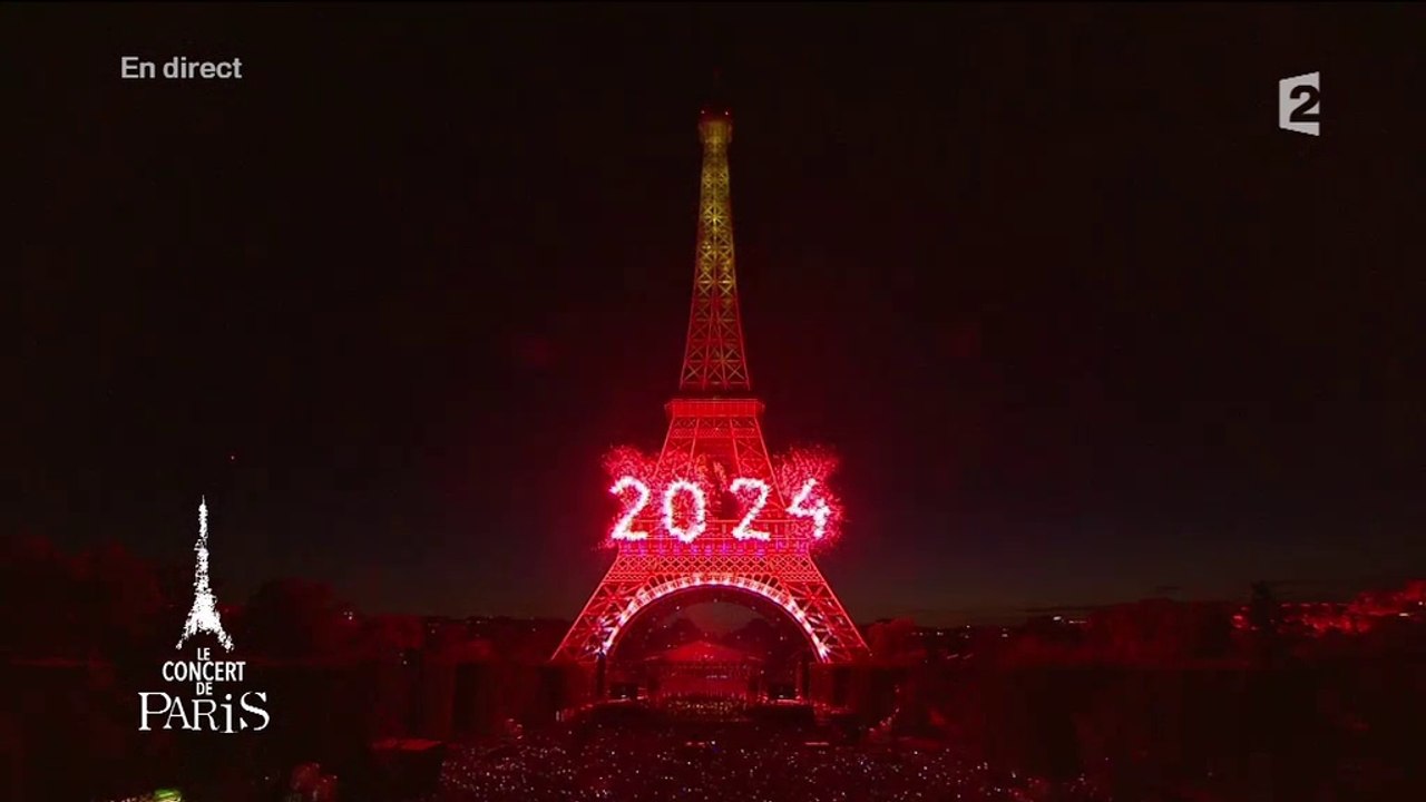 Feu d'artifice Paris 14 juillet 2015