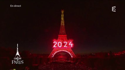 Feu d'artifice Paris 14 juillet 2015