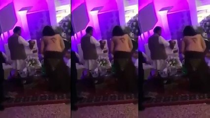 Sindhi Pakistani Minister Nisar Khoru Enjoying Mujra Party