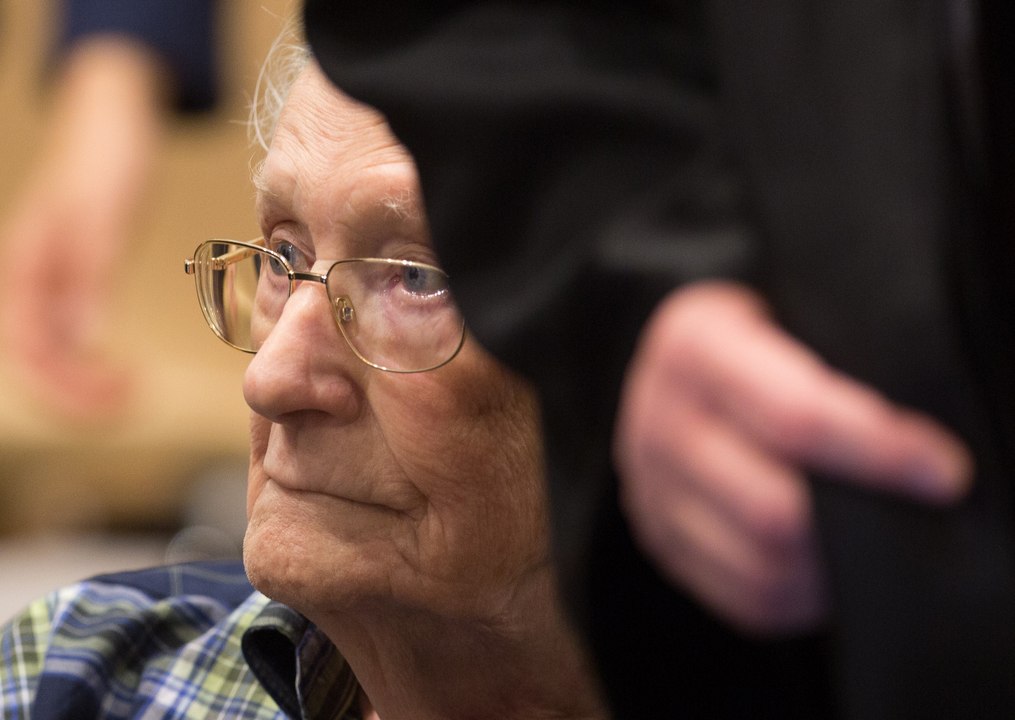 L’ancien comptable d’Auschwitz, Oskar Gröning, condamné à quatre ans de prison