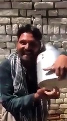 menon pyar ho geya  funny man pakistani song