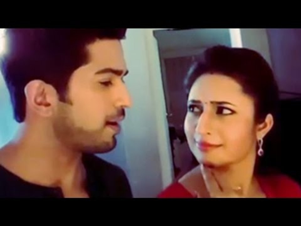 Amit Tandon FLIRTS with Divyanka Tripathi on Yeh Hai Mohabbatein SETS