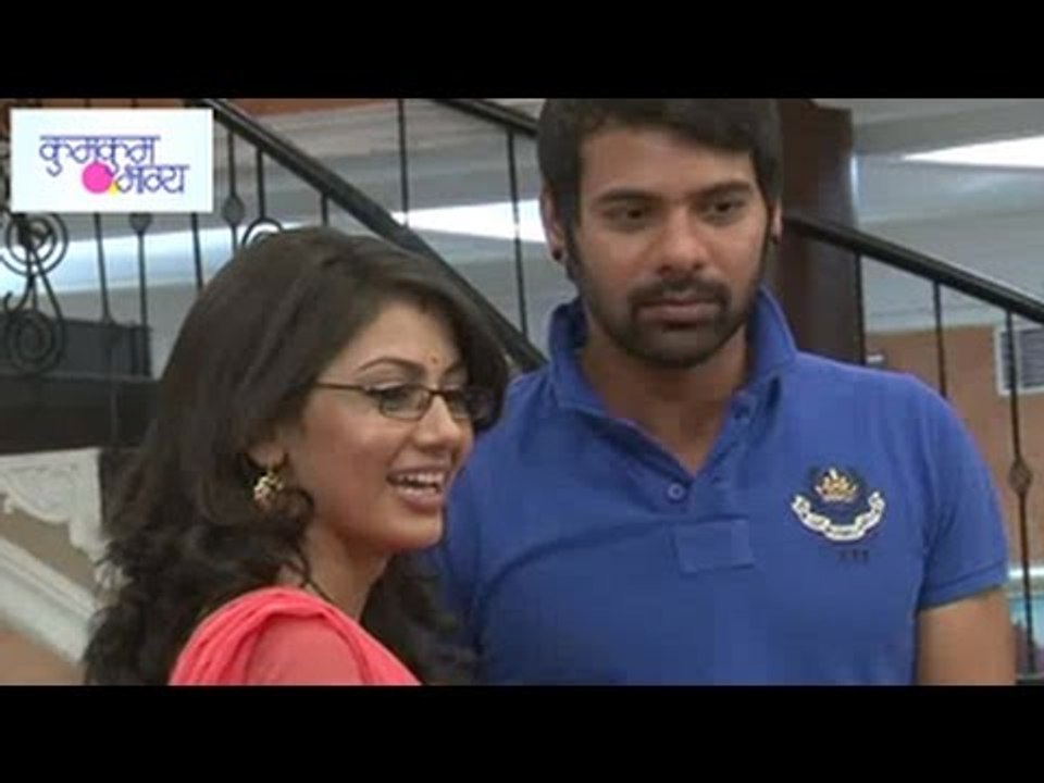 Kumkum Bhagya 26th 2015 March EPISODE | Abhi & Pragya RETURN HOME
