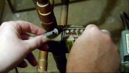 Troubleshooting a Taco Zone Valve: Checking the Voltages