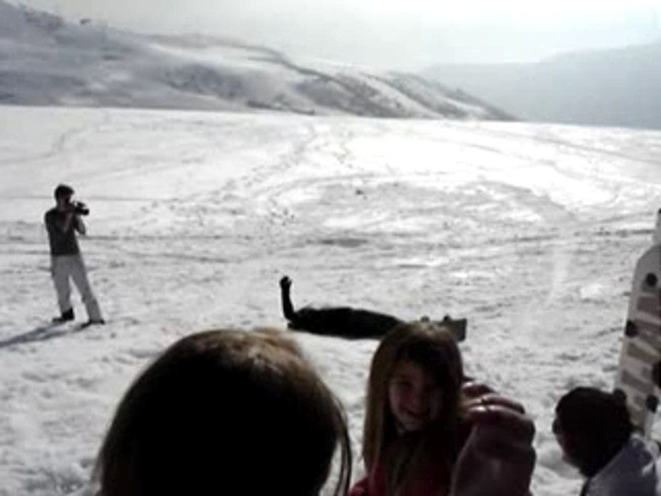 chute snowboard 180°