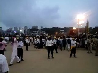 AADM Seva At Girgaon - Anant Chaturdashi 2014 (Clip 2)