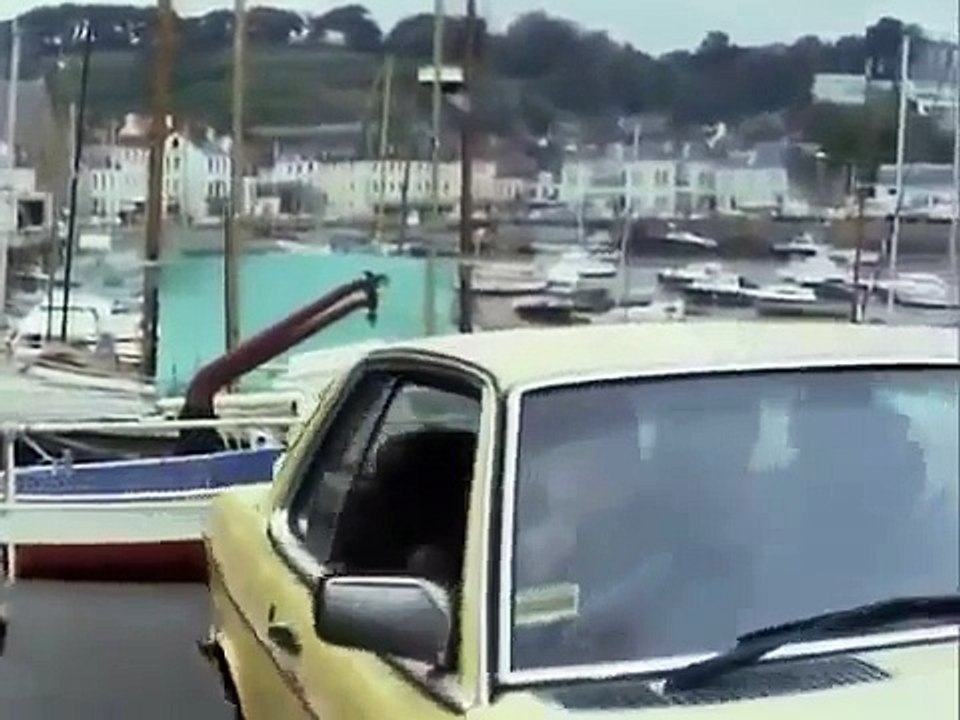 Bergerac S1E2 Nice People Die in Bed