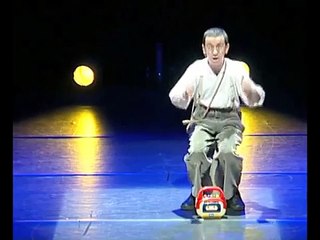 Paulo l' humoriste - La 2 chevaux