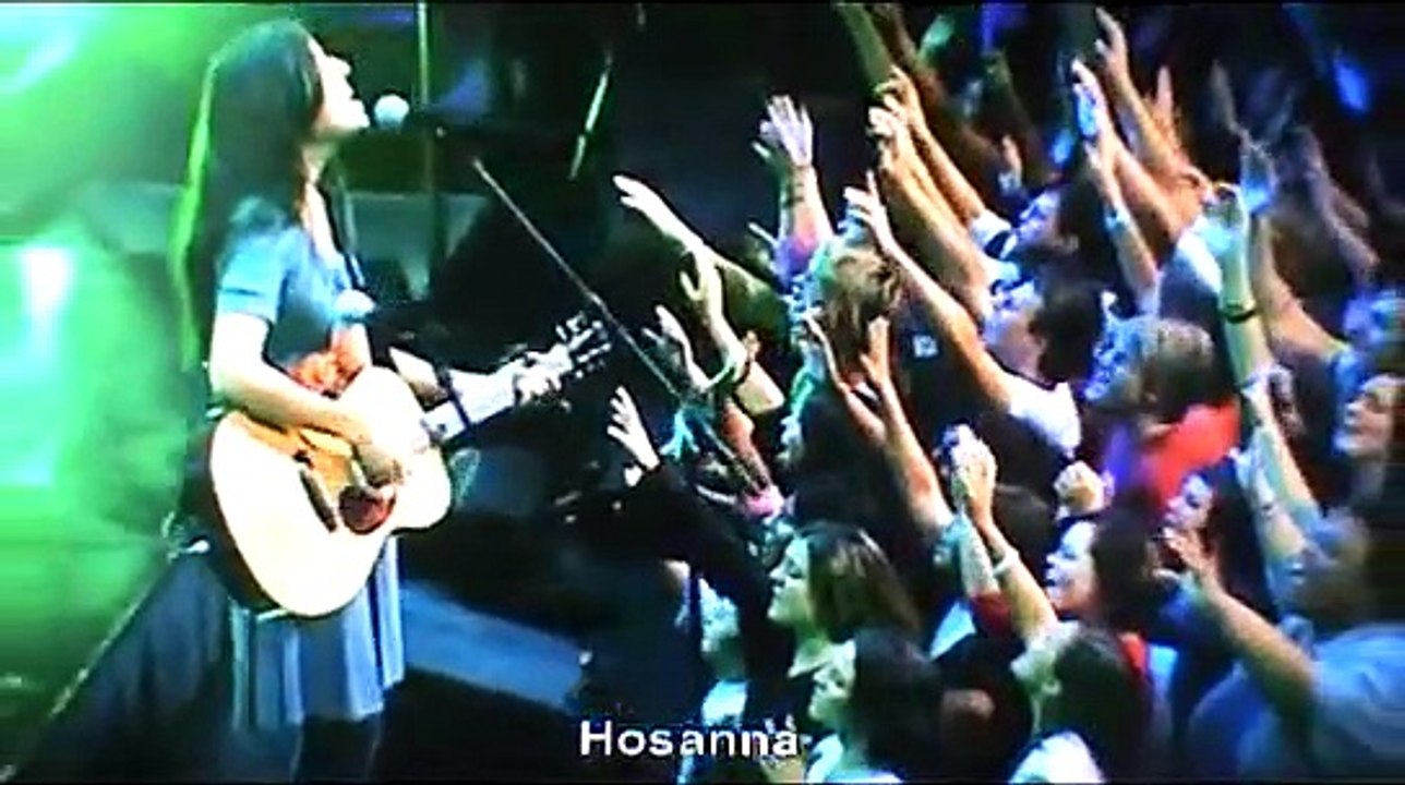 Hosanna Hillsong Live (Saviour King) - Brooke Fraser