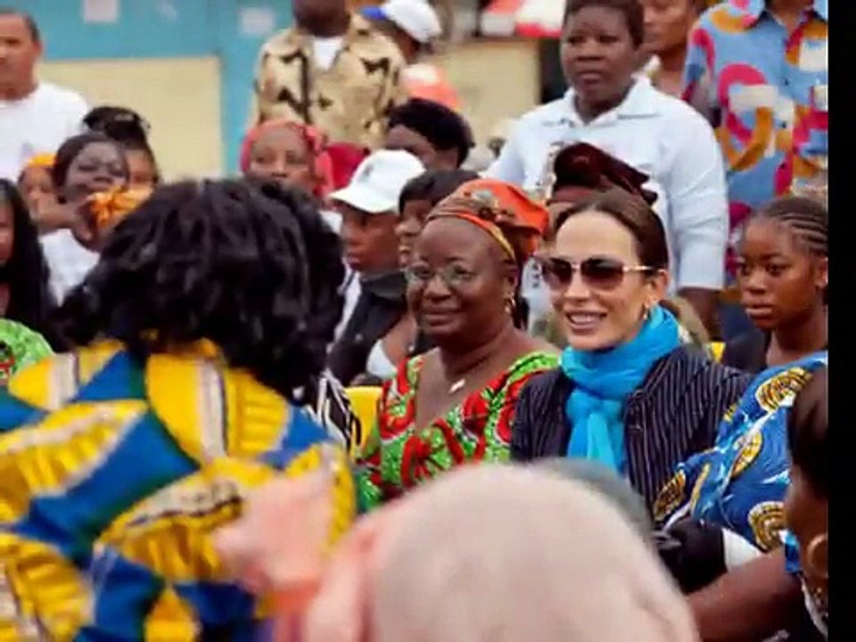 L'HOMMAGE DE L'UJPDG DE FRANCE A SYLVIA BONGO ONDIMBA(Anniversaire)