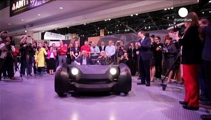 İlk 3D otomobil Strati satışa sunuluyor