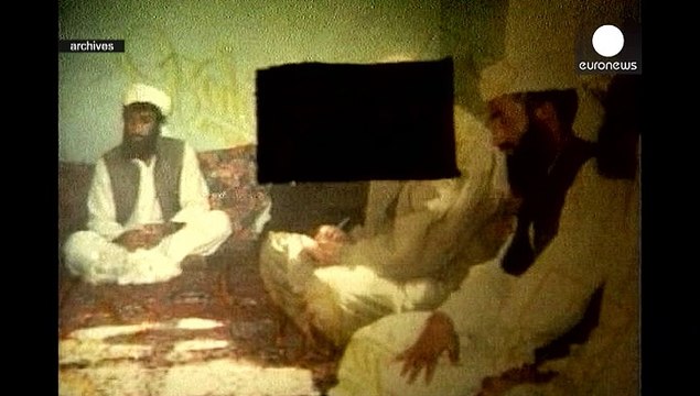 Il mullah Omar approva i colloqui di pace tra Kabul e i taleban
