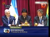 Evo Morales: Donde FMI manda, lo pueblos siguen mal