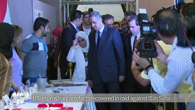 US returns Iraqi artefacts recovered in Syria raid