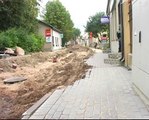 Rīgas un Brīvības ielās būvniecība rit pilnā sparā