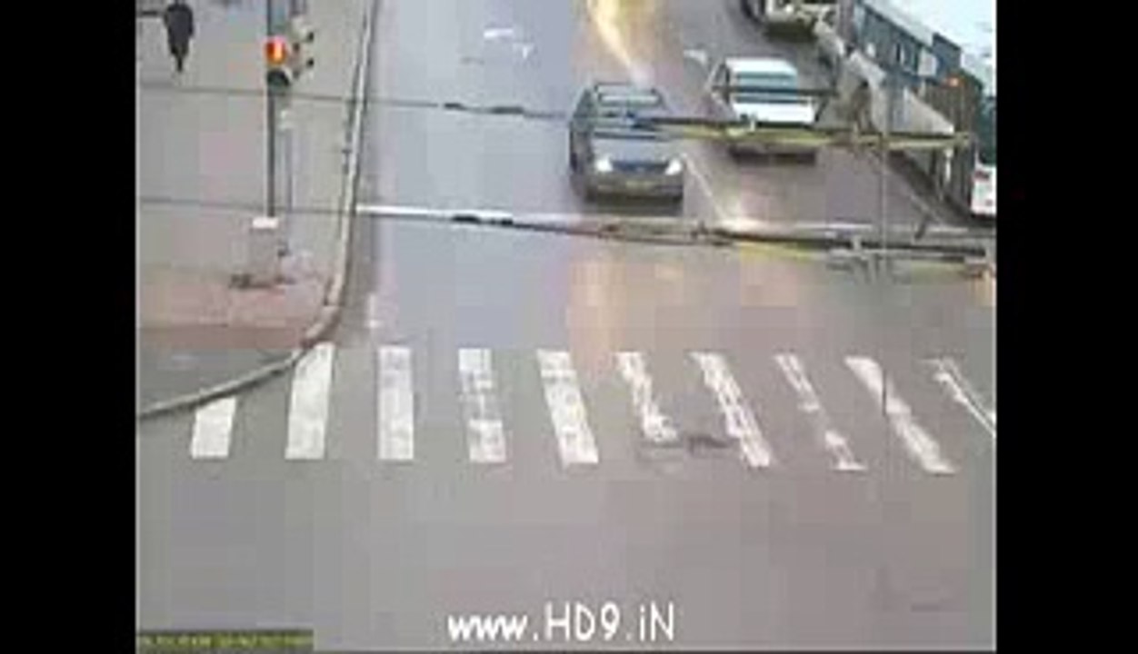 Miracle_Man_Escape_From_Accident
