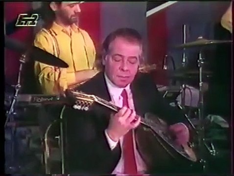 Στράτος Διονυσίου - Ένας Μάγκας στο Βοτανικό ( live )