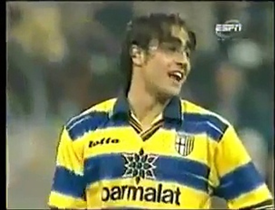 Ronaldo vs. Buffon, Thuram & F.Cannavaro