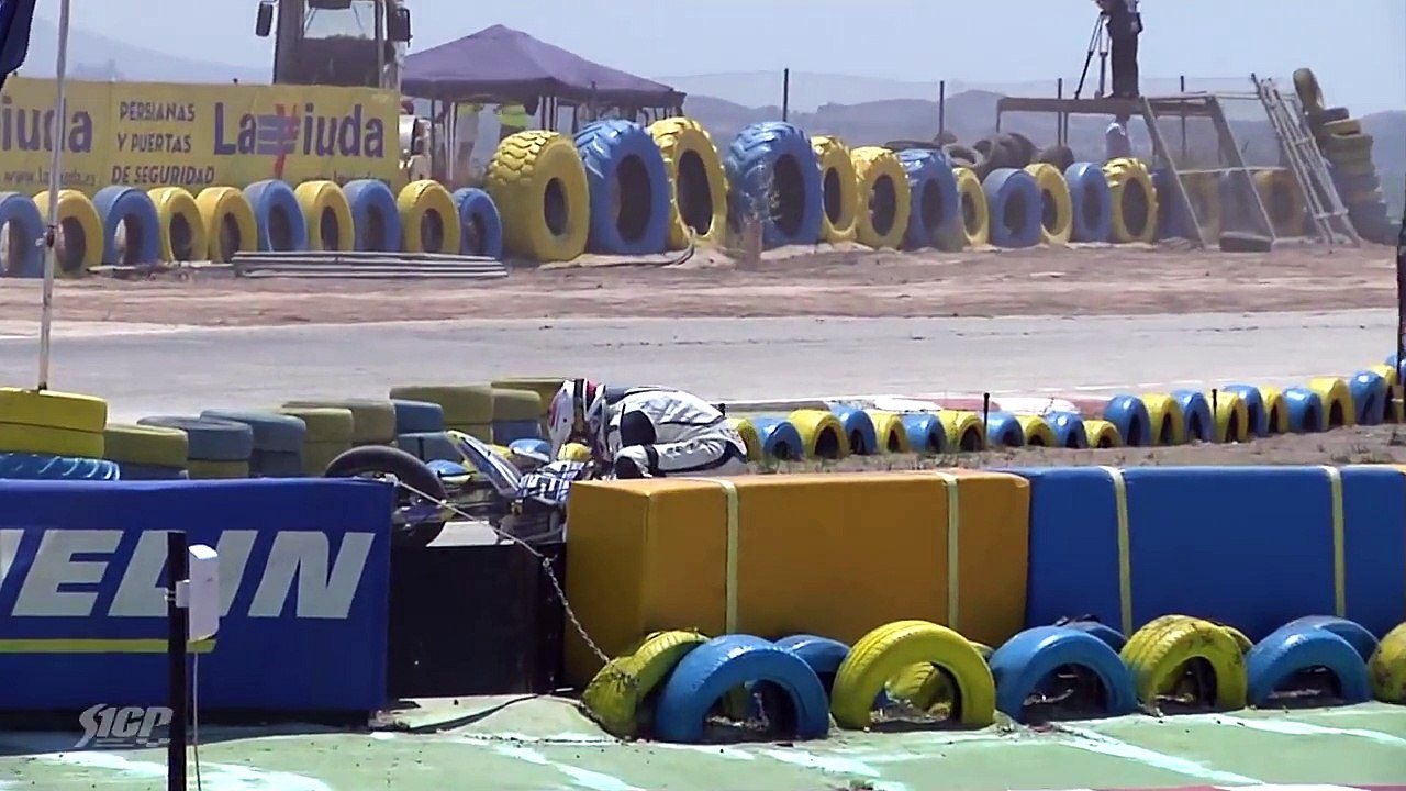 S1GP 2015 - ROUND 5- GP of COM VALENCIANA, Villena - News Highlights (5mn) Supermoto