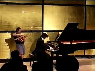 IGUDESMAN & JOO - Rachmaninov had big Hands