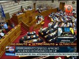 Parlamento griego aprueba acuerdo con el Eurogrupo