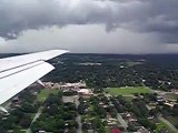 Southwest Airlines Boeing 737-300 (733) landing into Houston-Hobby Airport during a thunderstorm