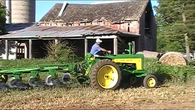 John Deere 730 Plowing Pony Start