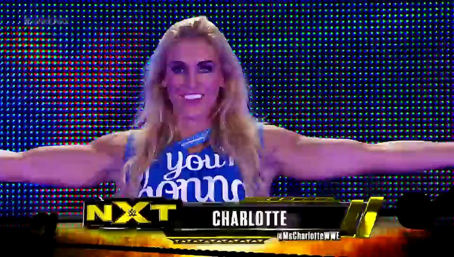 Charlotte vs Sasha Banks, image size:1905x1080