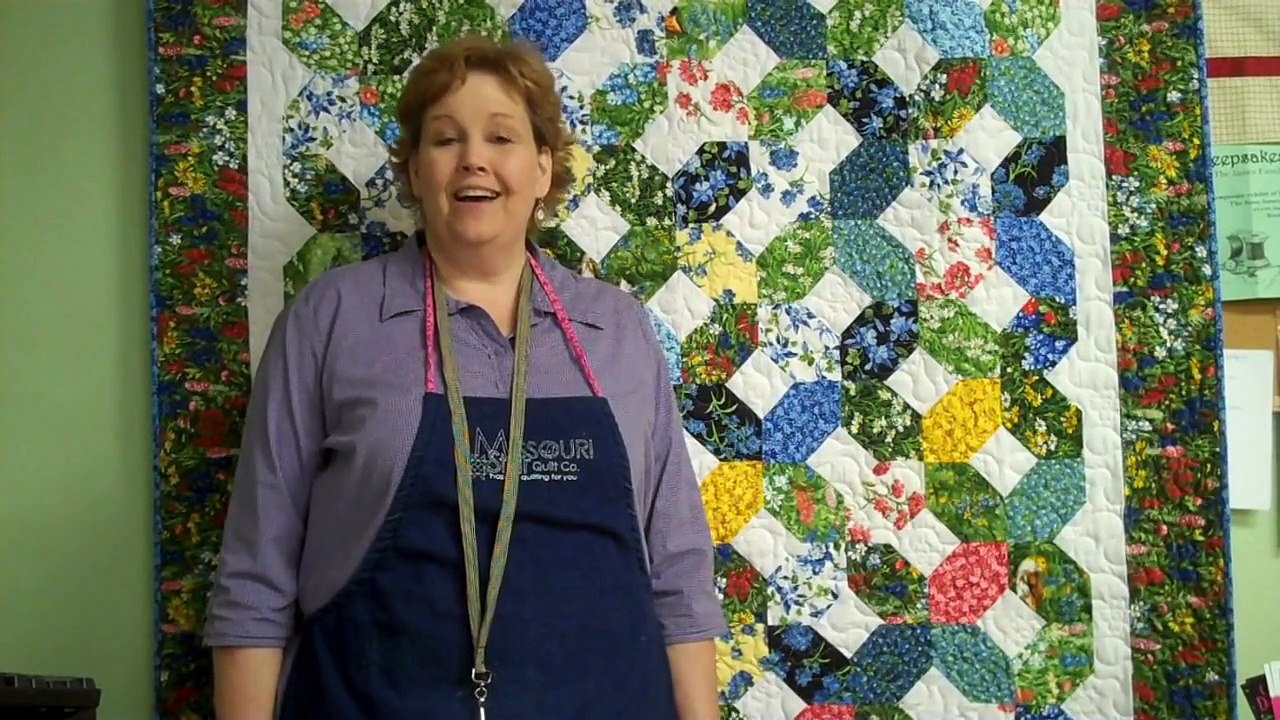 X's and O's Quilt Block - Easy Quilting Tutorials