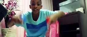 MC brinquedo e Bin Laden bonequinha e iraquiana